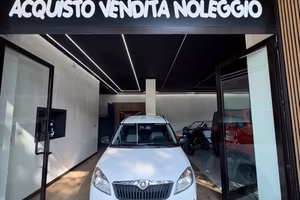 Skoda Roomster 1.6 TDI CR 90CV Noire