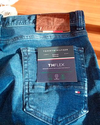 gins. uomo  nuovo taglia  32. 34  taglia europea 