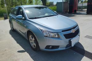 Chevrolet Cruz