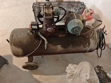 COMPRESSORE 300L