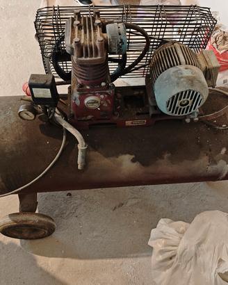 COMPRESSORE 300L