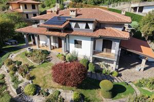 4 LOCALI A ADRARA SAN ROCCO
