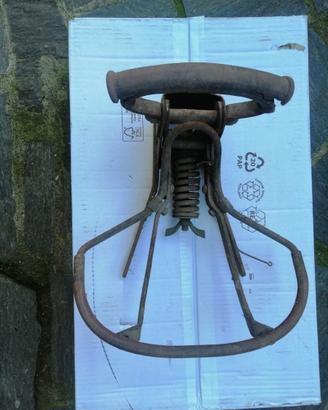 Sella posteriore per moto anteguerra.