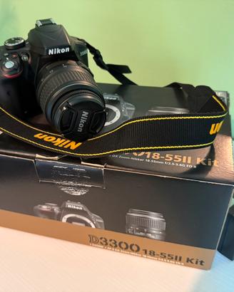 Fotocamera reflex Nikon D3300 + obiettivo 18/55