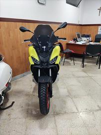 Aprilia SR GT 200