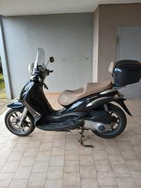 scooter piaggio 250 cc