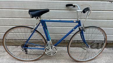 Bici da corsa vintage italiana — gruppo Campagnolo