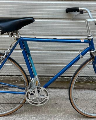 Bici da corsa vintage italiana — gruppo Campagnolo