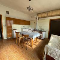 2 LOCALI A VIGO DI CADORE