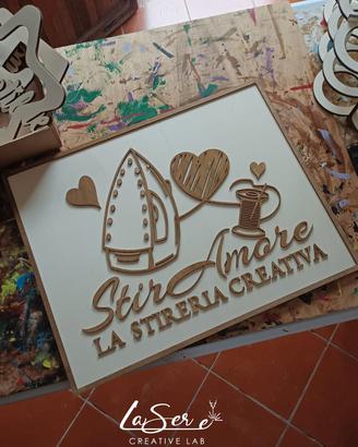 Insegna negozio in legno personalizzata 