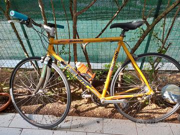 Bicicletta da corsa bianchi