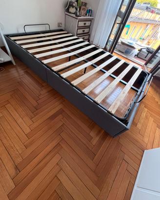 Letto con cassettone