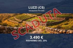Immobile in asta di 750 m² a Luzzi