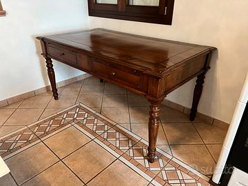 Tavolo scrittoio in  legno