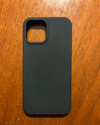 Cover iPhone 12 silicone MagSafe