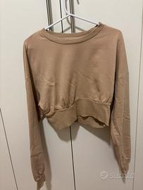 Felpa Bershka Beige, corta