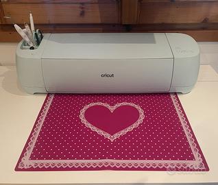 Plotter da taglio Cricut Explore 3 – USATO POCO