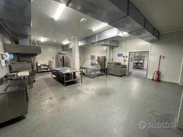 LABORATORIO A GENOVA