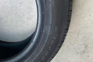 Gomma Pneumatico invernale Pirelli runflat