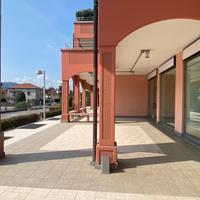 Negozio Villa d'Adda [600AFF-VILLADAACG]