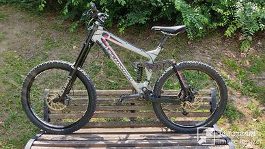 Bike Freeride Downhill DH - Schwinn + Marzocchi
