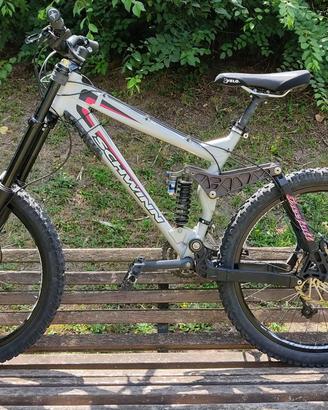 Bike Freeride Downhill DH - Schwinn + Marzocchi