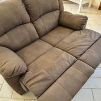 Divano 2 posti con recliner manuale