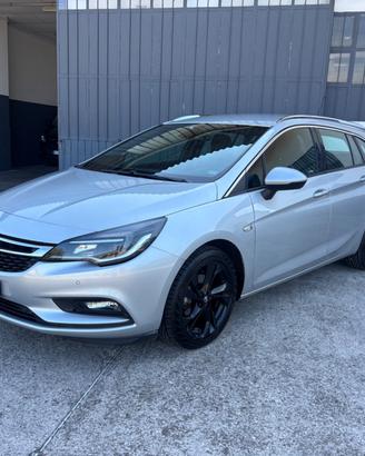 Opel Astra 1.6 CDTi 110CV. Garanzia 12mesi. Neopat