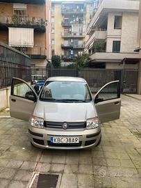 FIAT PANDA con TARGA POLACCA
