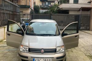 FIAT PANDA con TARGA POLACCA