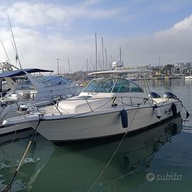 Pursuit 3070 Offshore Center Console (1999)
