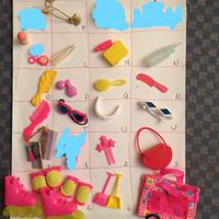 Vestiti e scarpe barbie piccole