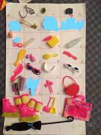 Vestiti e scarpe barbie piccole