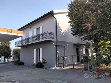 Immobile in asta di 128 m² con 3 locali e box auto