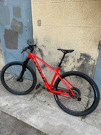 MTB trek x-caliber 8