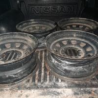 Cerchi scampanati 6 fori r16