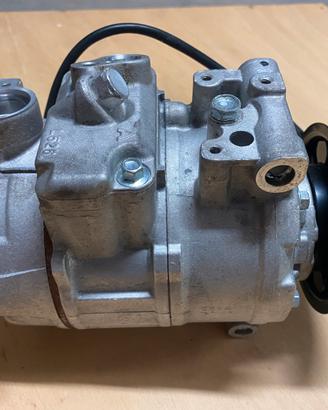 Compressore aria condizionata ( nuovo )
