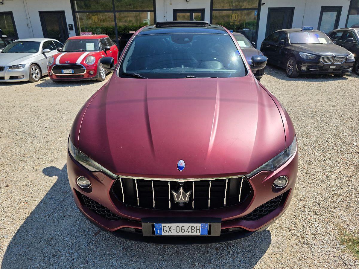 Maserati Levante 2018 photo 2