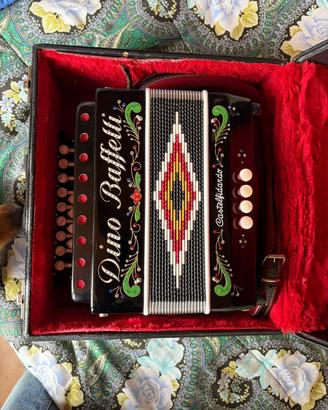 Organetto dino baffetti