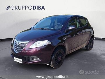 Lancia Ypsilon III 2011 Benzina 0.9 t.air ele...