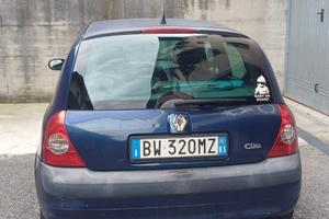 Renault clio 2001