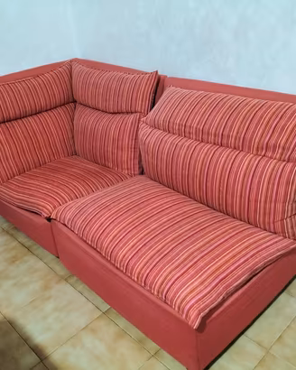 Divano angolare scomponibile  con letto singolo