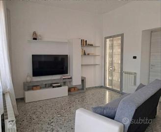 appartamento settembre a scauri