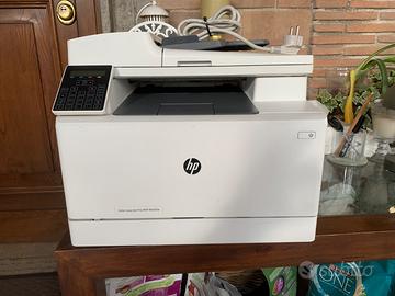 Stampante HP Color LaserJet Pro M181fw