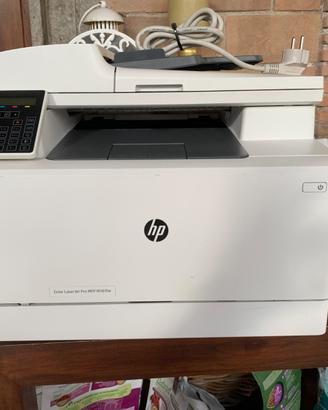 Stampante HP Color LaserJet Pro M181fw