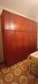 Armadio in legno