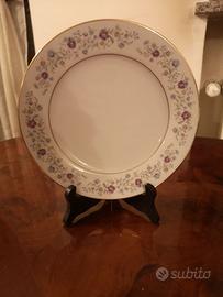 Piatto della serie Noritake Longwood #2485.