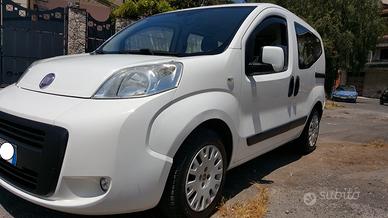 Fiat Qubo 1.3 MJT 75 CV Trekking
