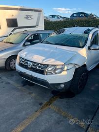 Dacia Duster del 2016 per ricambi