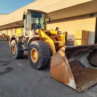 B279-Pala gommata articolata Liebherr L538